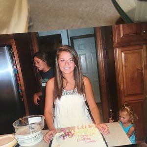 Meet your Posher, Sarah